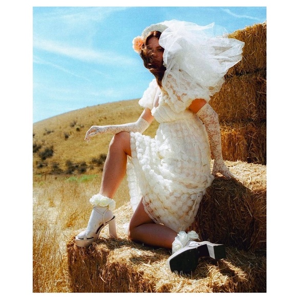 For Love & Lemons Fairytale Coquette Josey Bridal Gown Puff Sleeves Rosettes XS - Picture 4 of 16